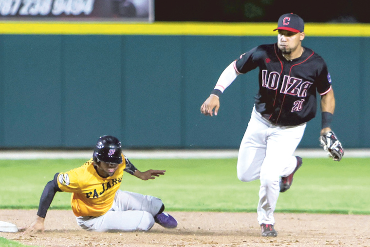 Calce: Luis Curbelo fue el héroe del partido con un cuadrangular de tres carreras en el octavo inning. (Foto/Suministrada) 