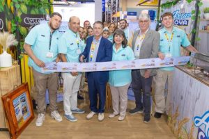 Jorge Unuane, vicepresidente de Goya celebró junto a sus empleados el lanzamiento del nuevo Arroz de la marca. (Foto/Suministrada)

