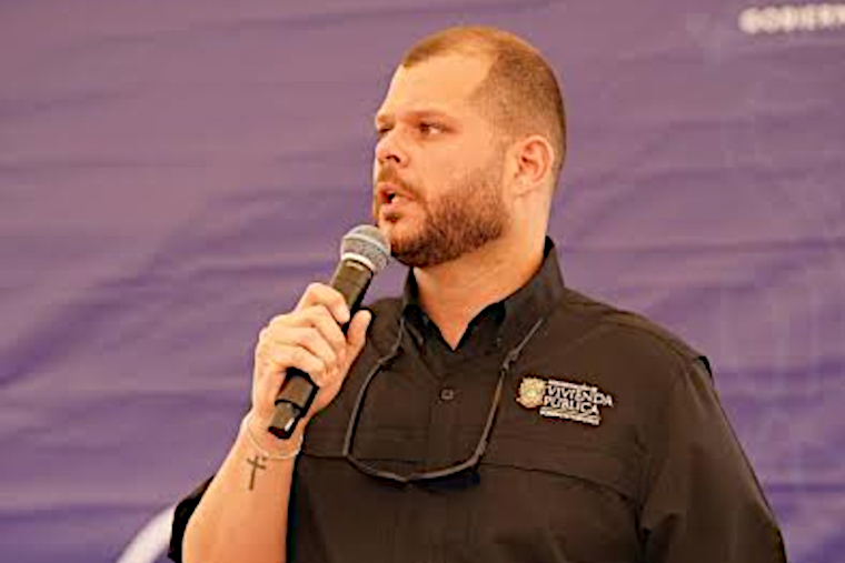 Juan A. Rosario Hernández, administrador de Vivienda Pública. (Foto/Suministrada)  