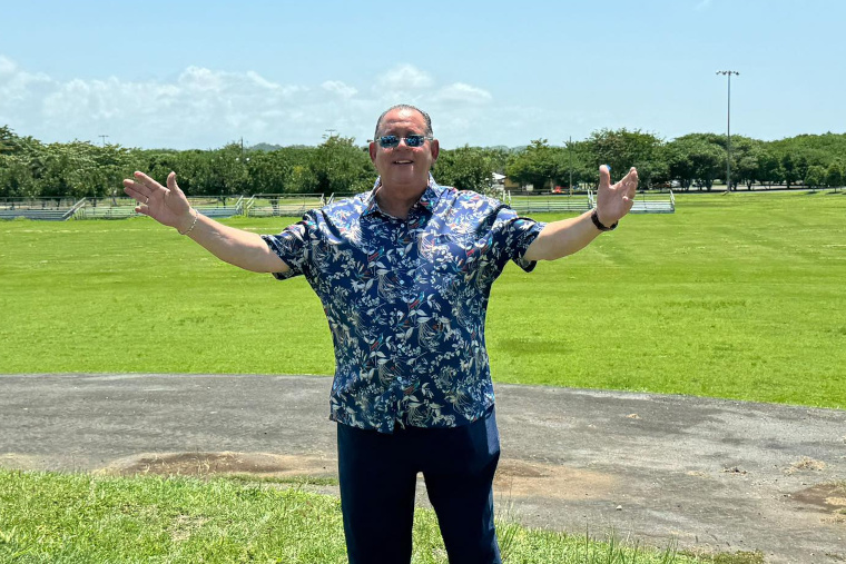 Carlos López (Foto/Municipio de Dorado)